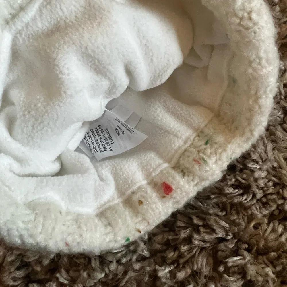 NWT cat & Jack kids winter hat and gloves set